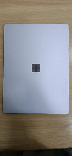 Microsoft Surface Laptop