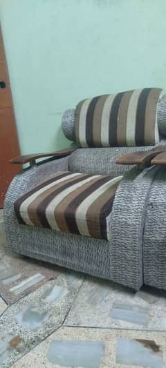 3 set sofa set for sall 10/9 condition