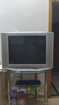 Flat Screen Trinitron SONY WEGA with tampered glass trolley