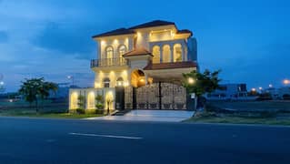 Luxurious 10 Marla House For Sale In DHA Phase 7, Lahore