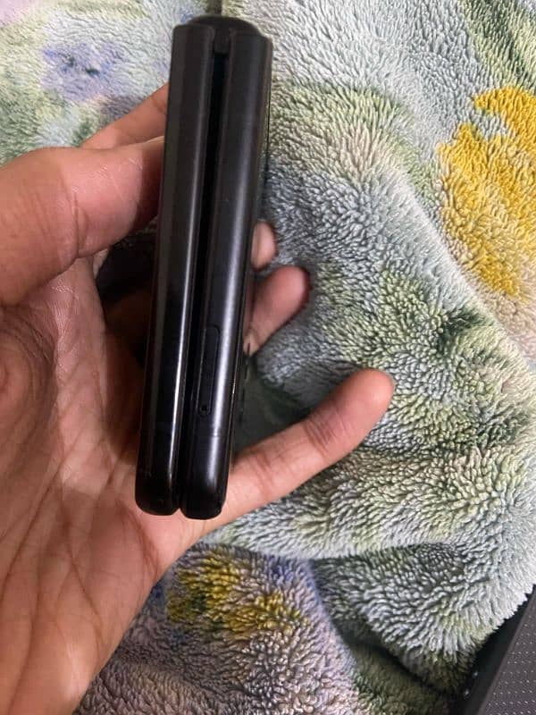 Samsung Galaxy Zflip 3 5G Exchange possible 1