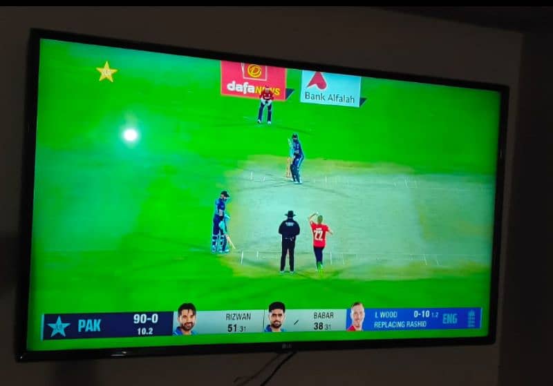 LG 43 Inch ORIGINAL Smart LED TV 5