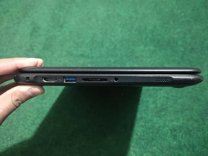 Lenovo 4th Gen 4GB 16GB 6 Hours Battery 10/10 1