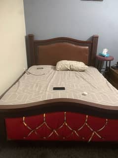 5x6 Queen size bed with Molty foam mattress and new cover installed