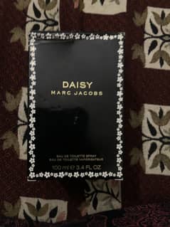 Daisy by marc jacobs