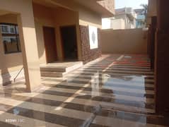 400SQYD WELL MAINTAINED BANGLOW FOR RENT