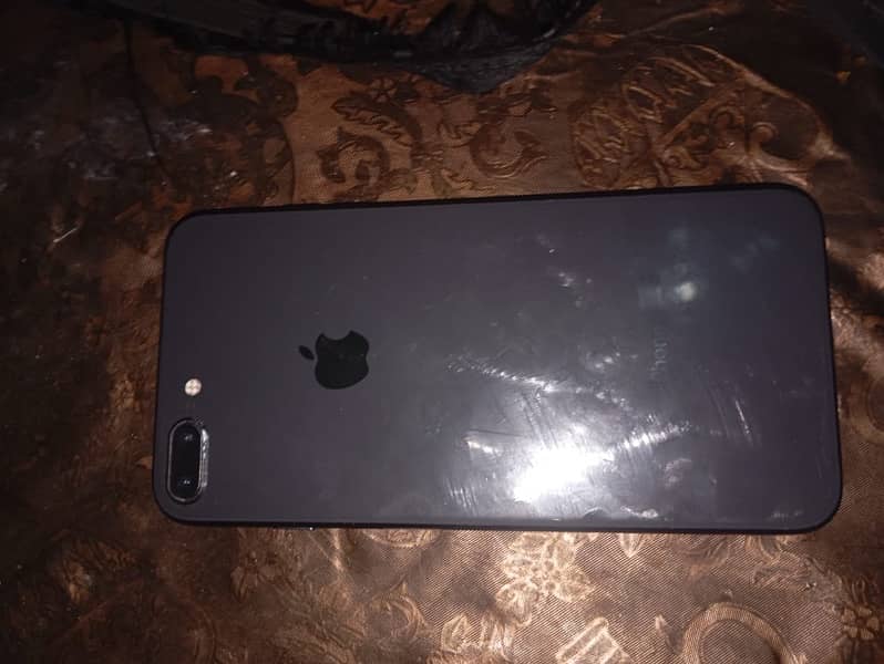 IPhone 8 Plus    Exchange possible 1