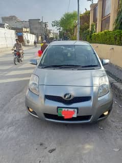 Toyota Vitz 2010