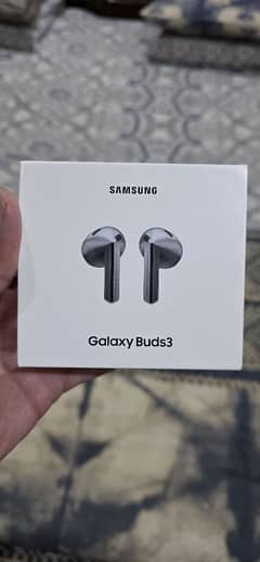 Brandnew box-pack Samsung Buds 3 (Silver colour)