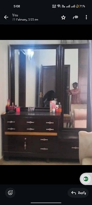 furniture ( dressing table ) 0