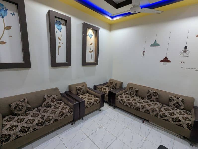 7 Seaters Sofa Set 0