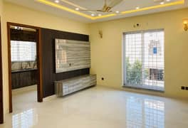 08 MARLA HOUSE FOR SALE IN F-17 ISLAMABAD.