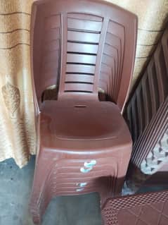 DISPLY COUNTER WITH CHAIRTABLE URGENT SALE