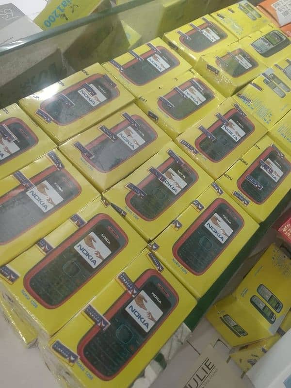 نوکیا 1208 باکس پیک پتا prove 4