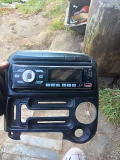 Car audio speaker mp3.  (Fix price)