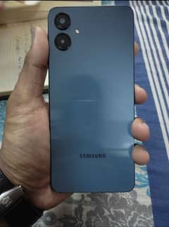 Samsung A06