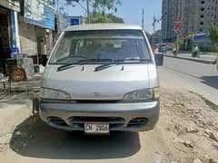 grace hiace 2003 model