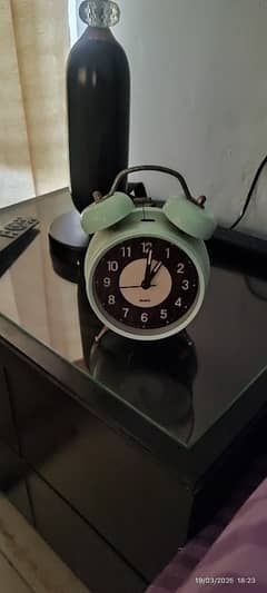 Table clock