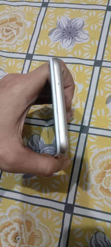 oppo F 1 S only mobile 3