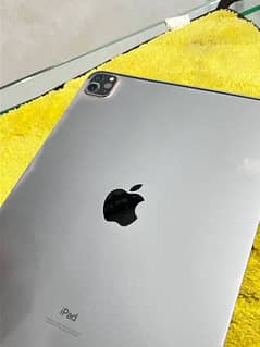 ipad m1 3rd generation 2021. . . . . . . . 03265624010