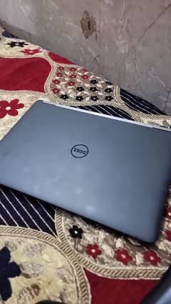 Dell core i 5 6th gen 4gb ram