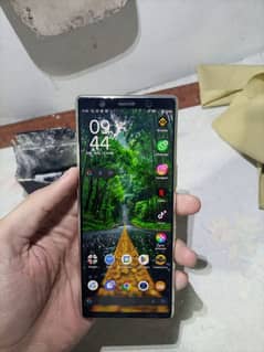 Sony Xperia 5