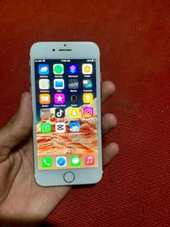 Iphone 7 32 Gb urgent sale  finger okay final price