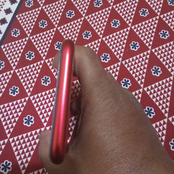 iPhone 11 2 Month SIM time 5