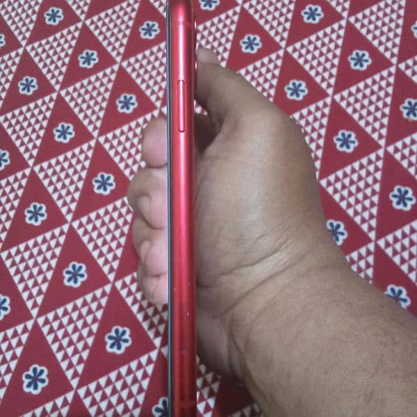 iPhone 11 2 Month SIM time 6