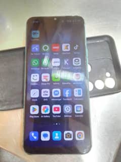 Tecno spark 8c 4+2 gb 128gb read add