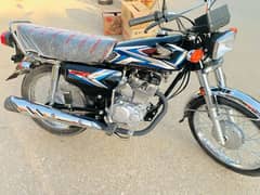 Honda125 2025