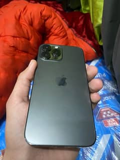 iPhone 13 Pro Max 10/10, 256 GBs (Jv chip bhi hai 2 months remaining