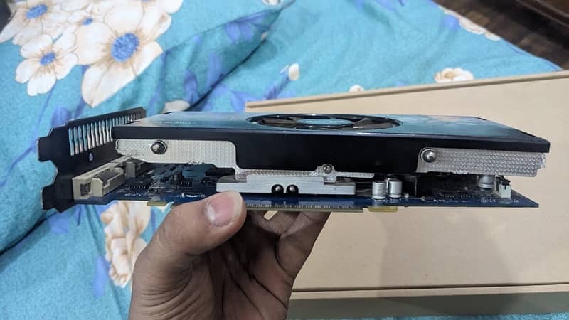 Gtx 550Ti Graphic Card 1GB 2
