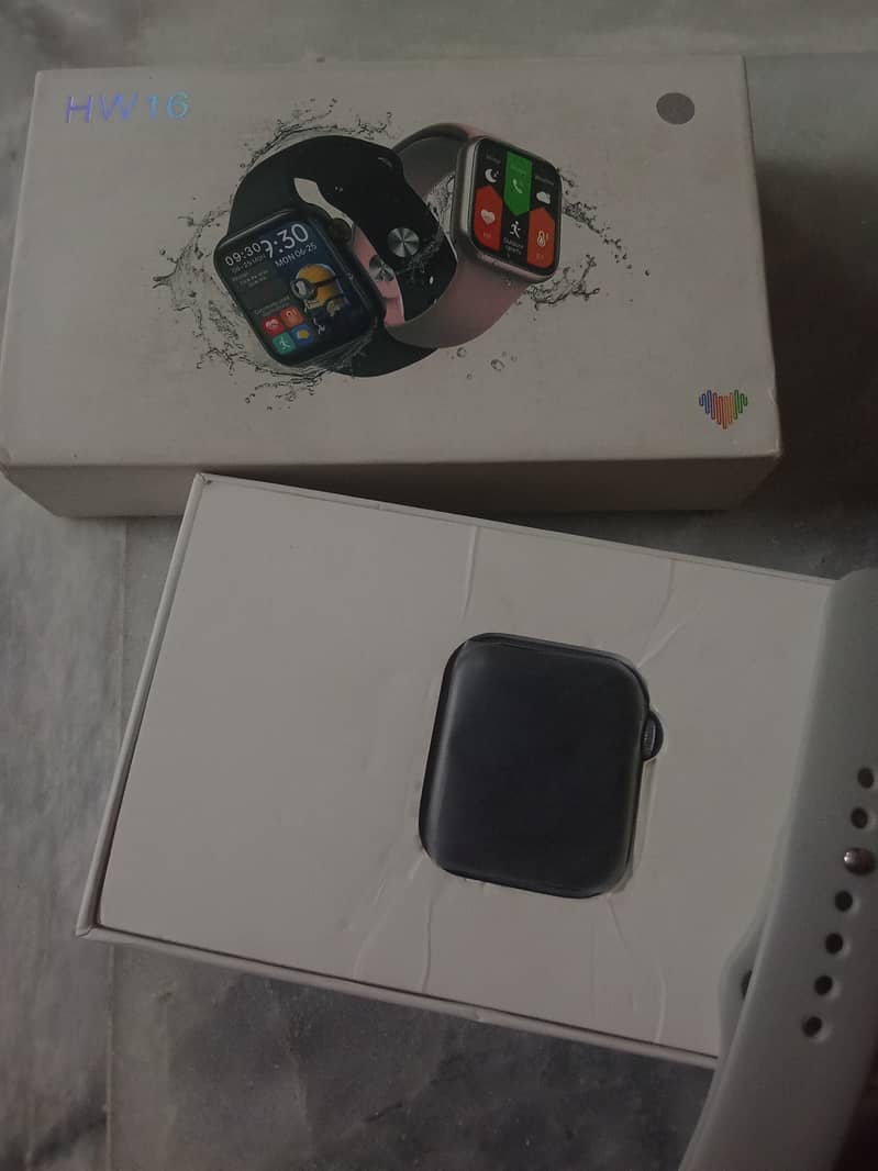 Hw16 Smart watch (Silver Colour) 0