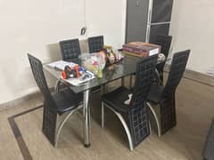 dinning table with 6 chairs