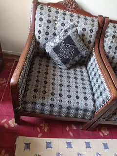 sofa set in good condition