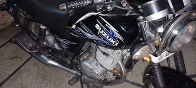 Suzuki GS 150 SE