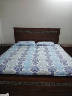 King size Wooden Bed without Mattress, Islamabad