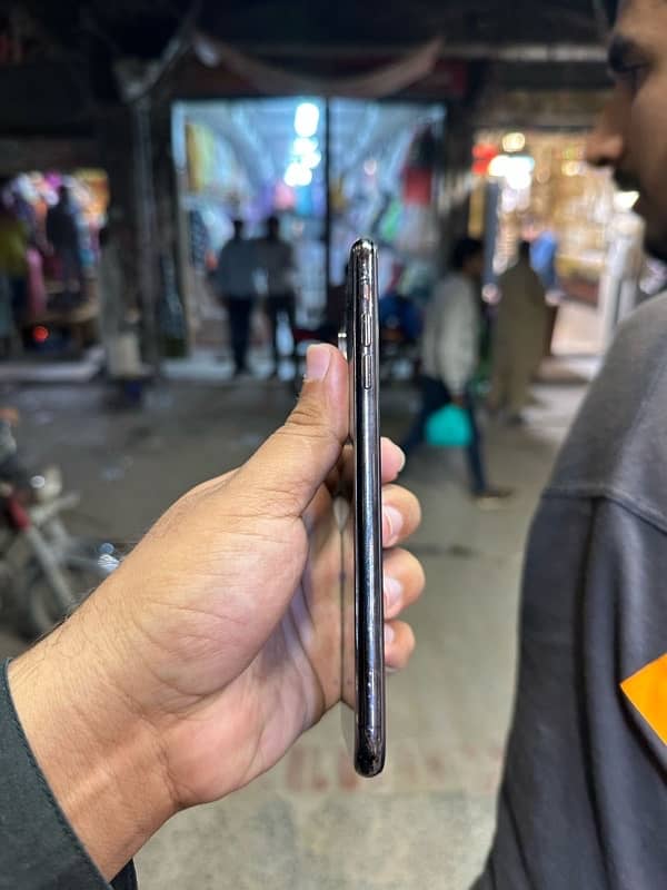 iphone xs max pta approved 1