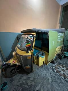 Rozgar rickshaw 2019 like new condition Feb 2019