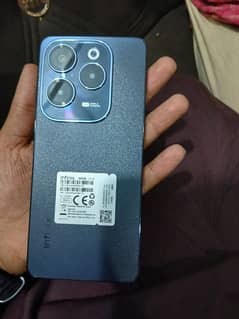 8/256 infinix hot 40 10 by 10 condition