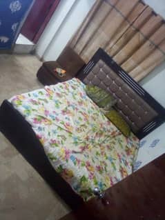 Defence full furnished room available