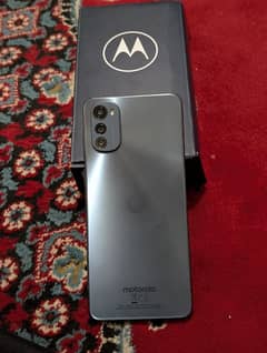 Moto e32s