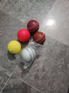 5 ball in reasonable price only in 1000. each 2