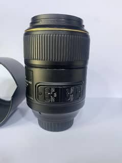 AF_S  105 MM F 2.8 VR lens