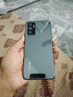 Vivo V23e with box and complete accessories.