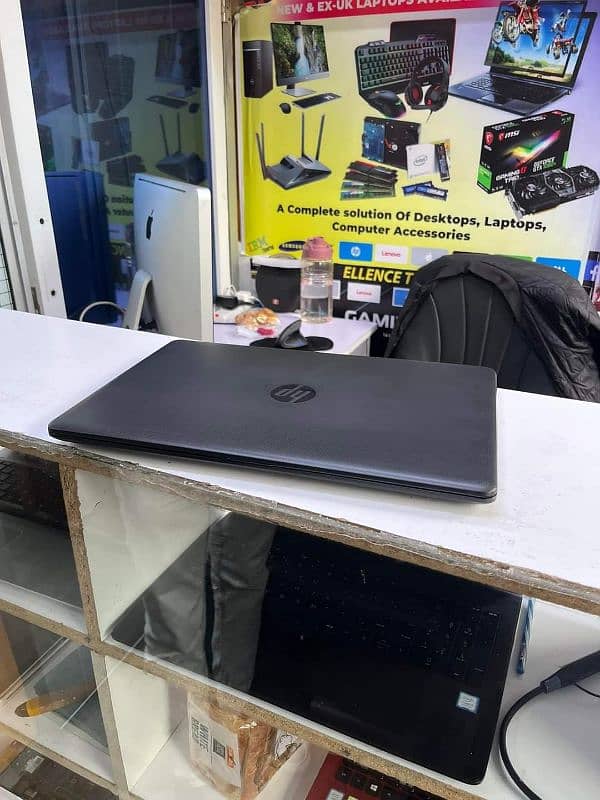 Touch Screen Hp Povilion Core i3 7th Gen Slim Laptop Big Display 2
