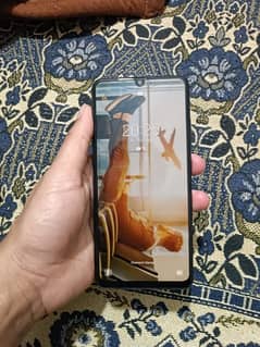 samsung a32 one hand used