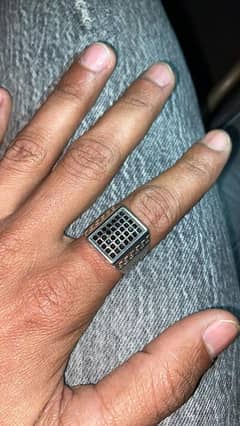 chandi ring black haqeeq