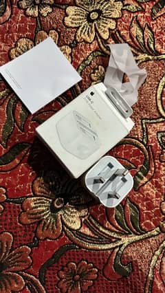 IPHONE 20 WATT ORIGINAL CHARGER FROM DUBAI